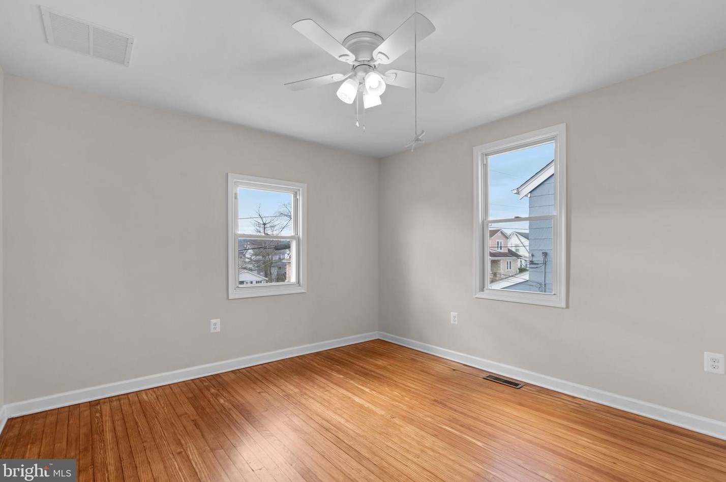 1324 Maple Ave, Baltimore MD  21221-6027 exterior