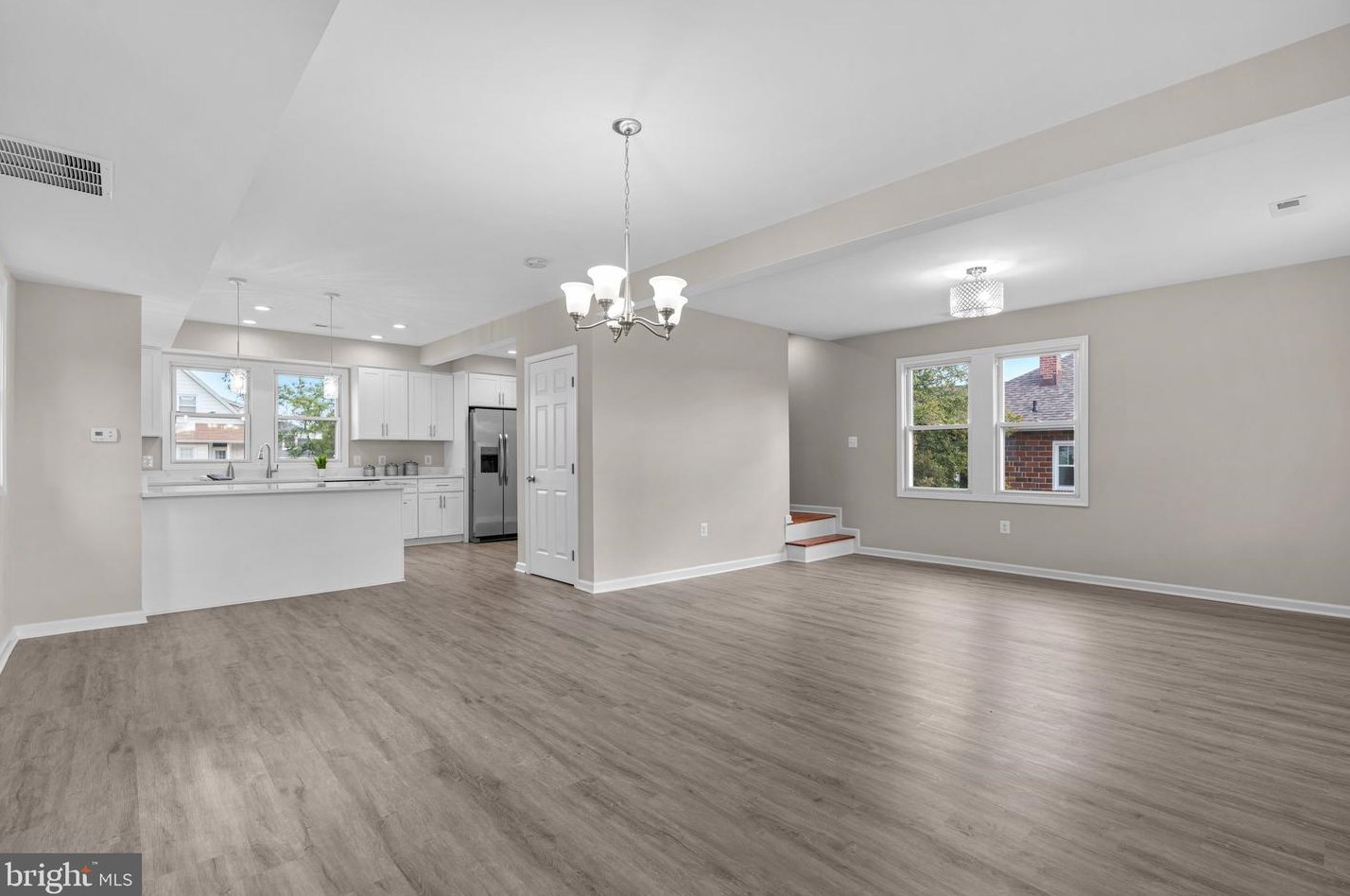 1324 Maple Ave, Baltimore MD  21221-6027 exterior