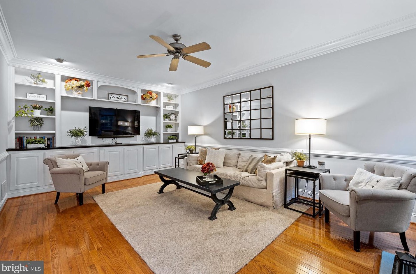 4 Old Granary Ct, Baltimore MD  21228-5358 exterior