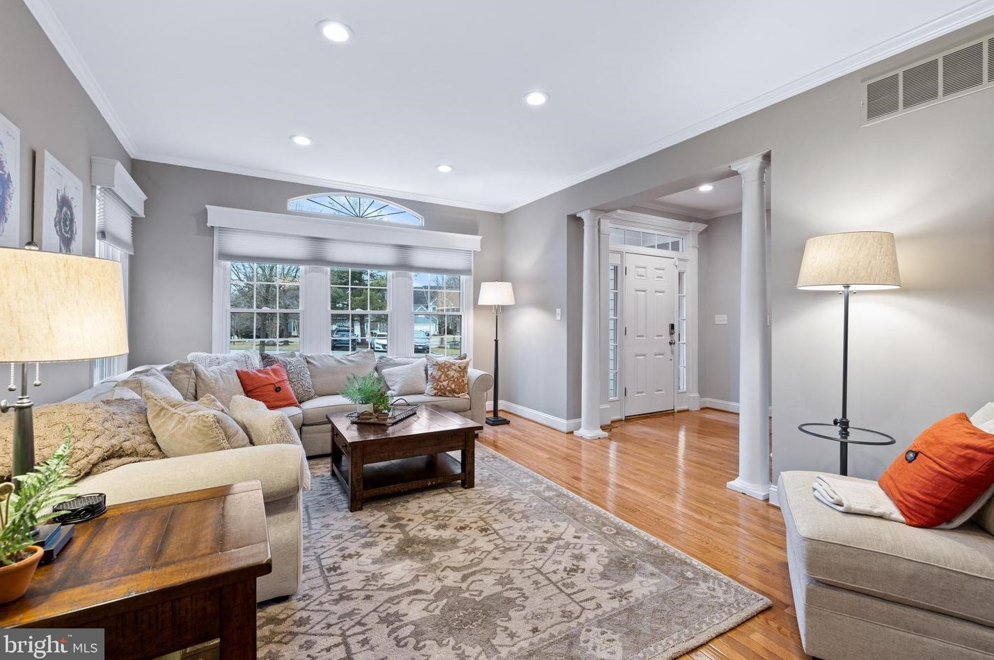 4 Old Granary Ct, Baltimore MD  21228-5358 exterior