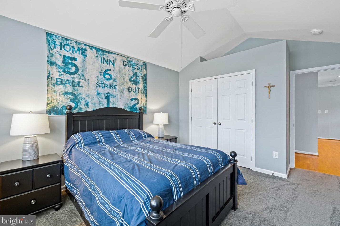 4 Old Granary Ct, Baltimore MD  21228-5358 exterior
