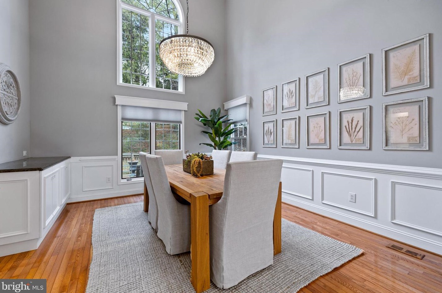 4 Old Granary Ct, Baltimore MD  21228-5358 exterior