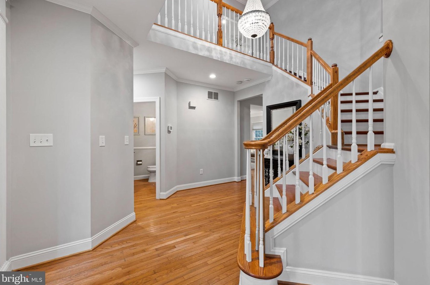 4 Old Granary Ct, Baltimore MD  21228-5358 exterior