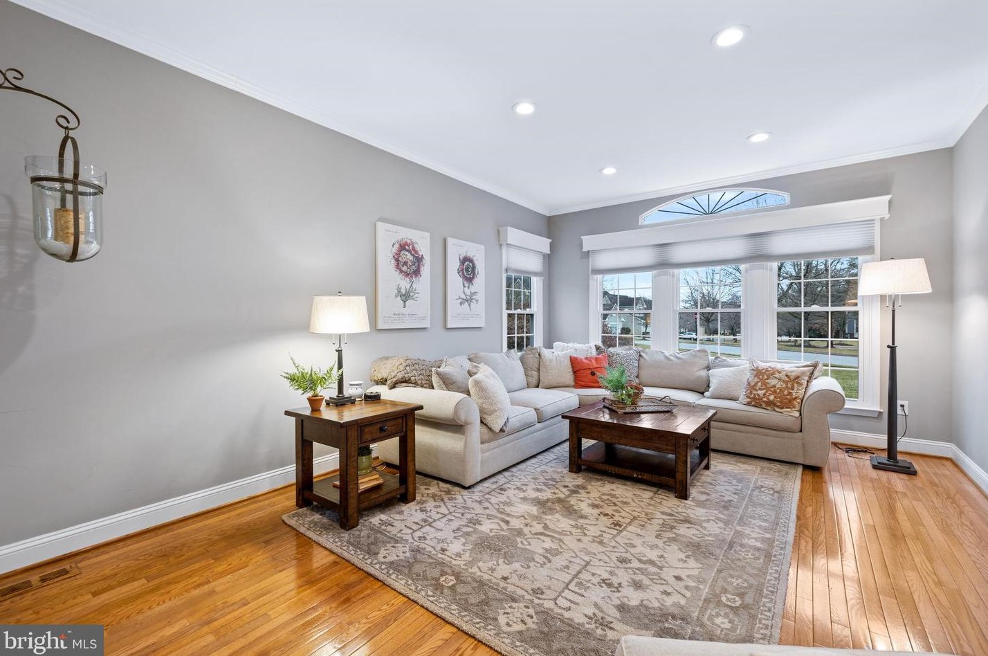 4 Old Granary Ct, Baltimore MD  21228-5358 exterior