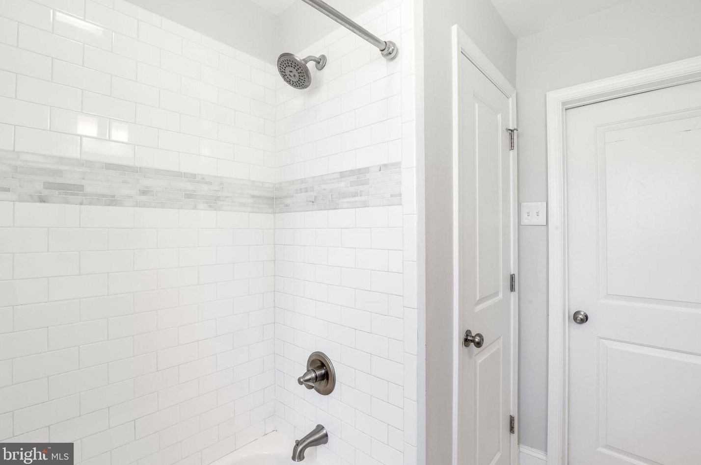 532 Academy Rd, Baltimore MD  21228-1802 exterior