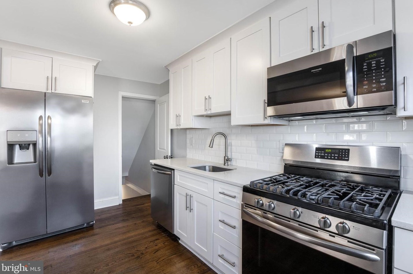 532 Academy Rd, Baltimore MD  21228-1802 exterior