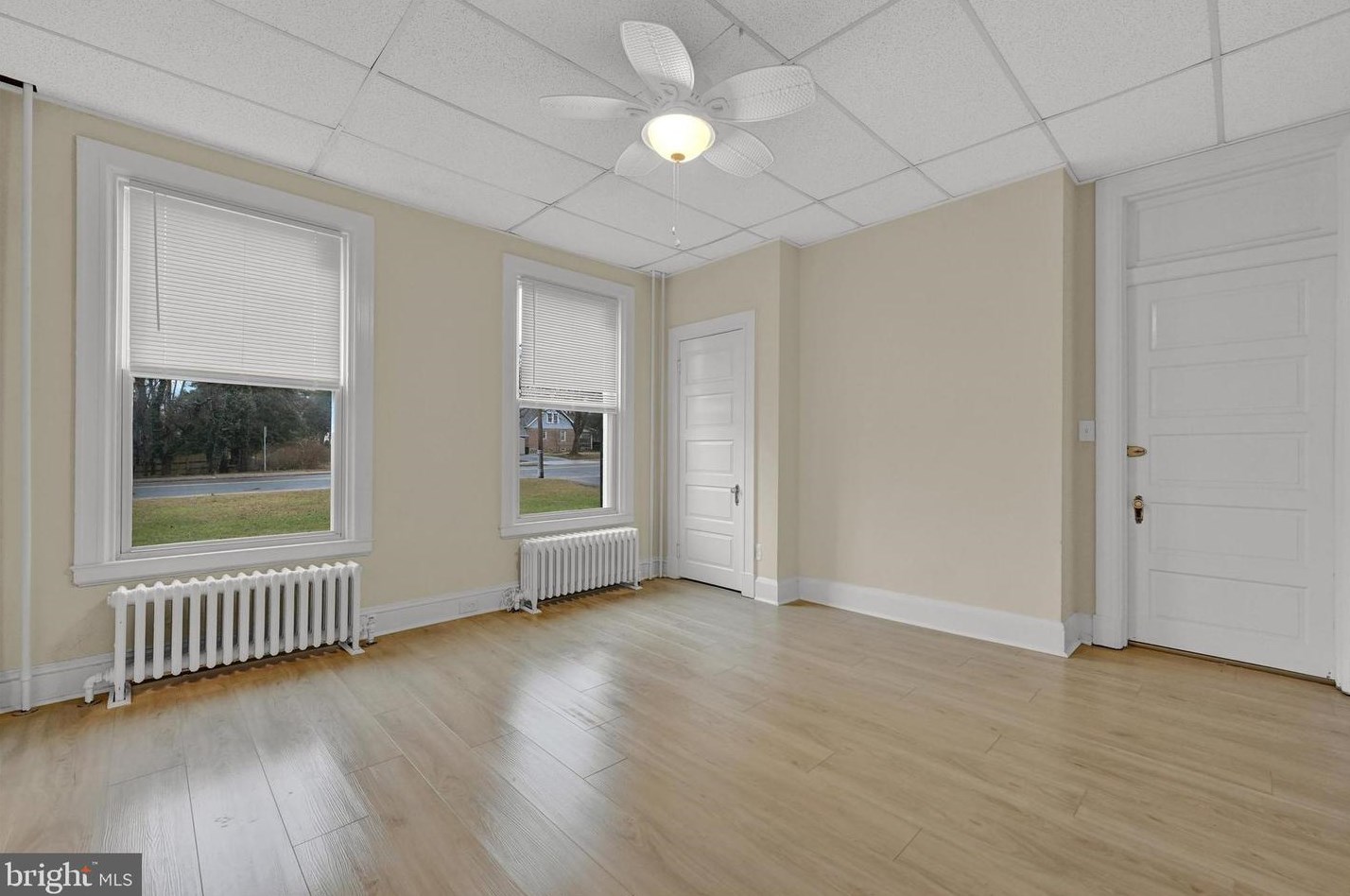 2203 Edmondson Ave, Baltimore MD  21228-4799 exterior