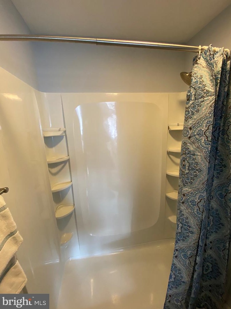 7726 Cove Rd, Baltimore MD  21219-1918 exterior