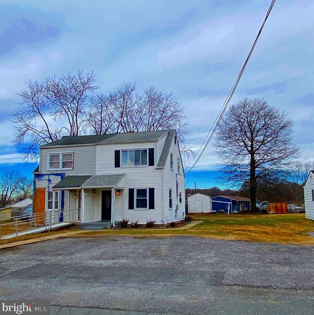 7726 Cove Rd, Baltimore MD  21219-1918 exterior