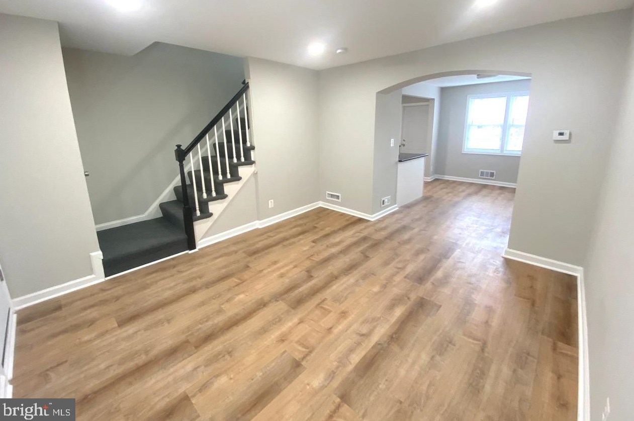 6934 Broening Rd, Baltimore, MD 21222