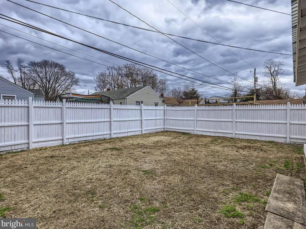8230 Longpoint Rd, Baltimore MD  21222-6017 exterior