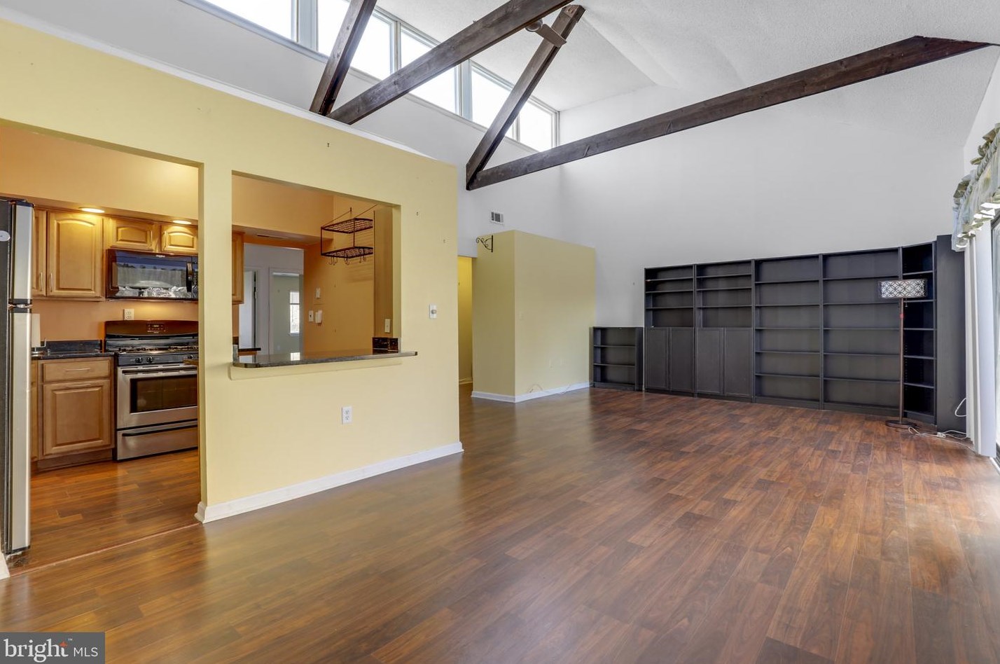 15 Suntop Ct, Baltimore, MD 21209-1335
