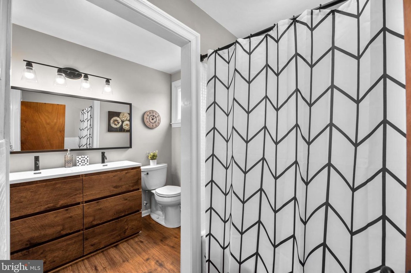 1513 Arbutus Ave, Baltimore MD  21227-4013 exterior