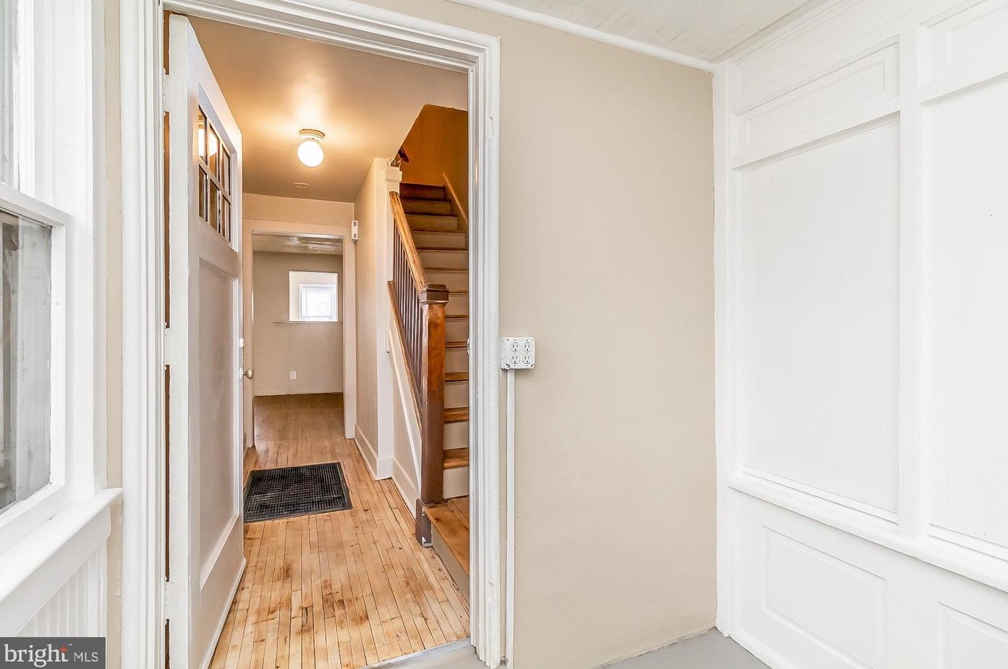 203 Colgate Ave, Baltimore MD  21222-4211 exterior