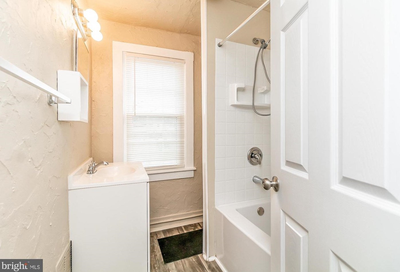 203 Colgate Ave, Baltimore MD  21222-4211 exterior