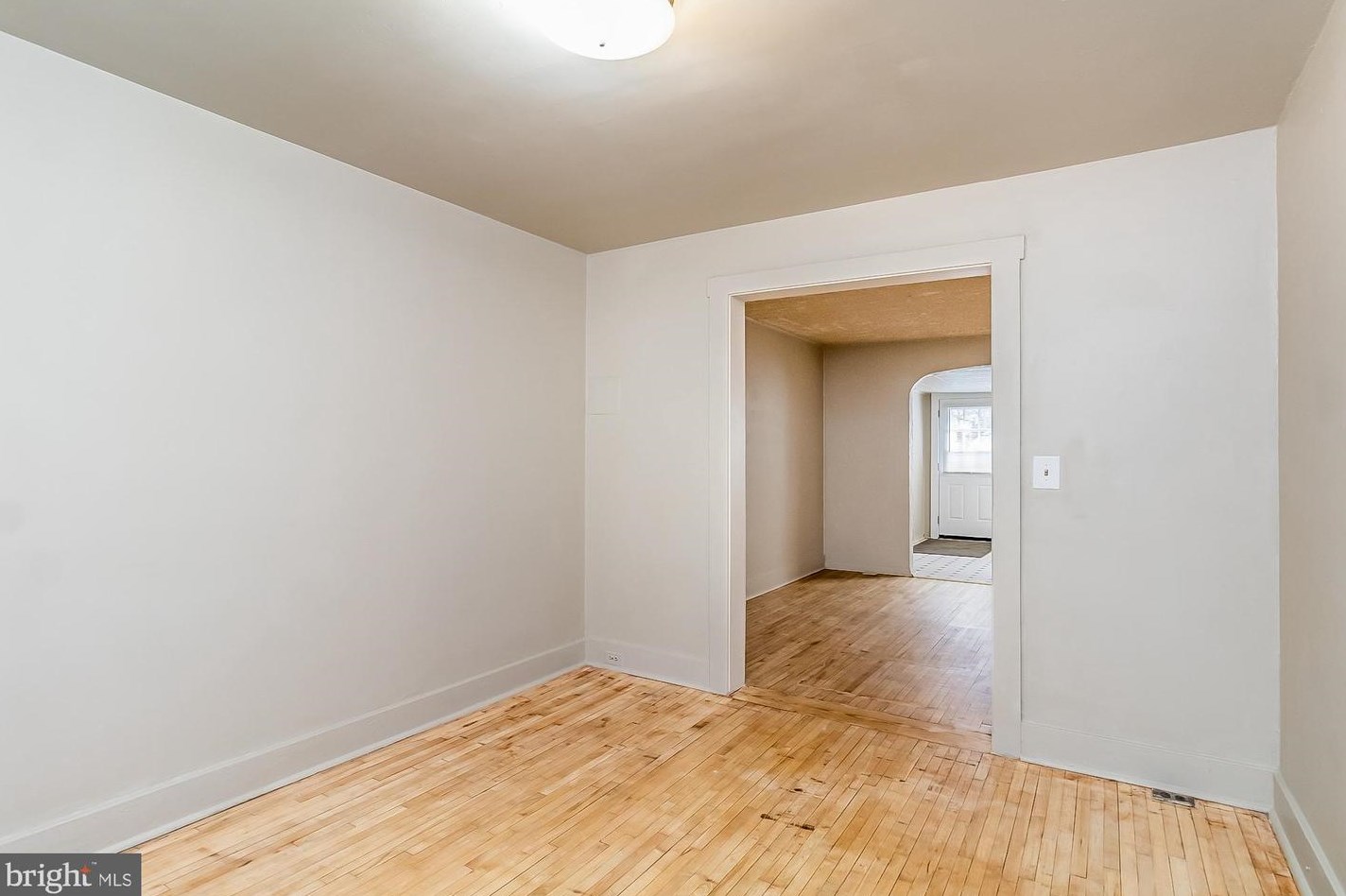 203 Colgate Ave, Baltimore MD  21222-4211 exterior