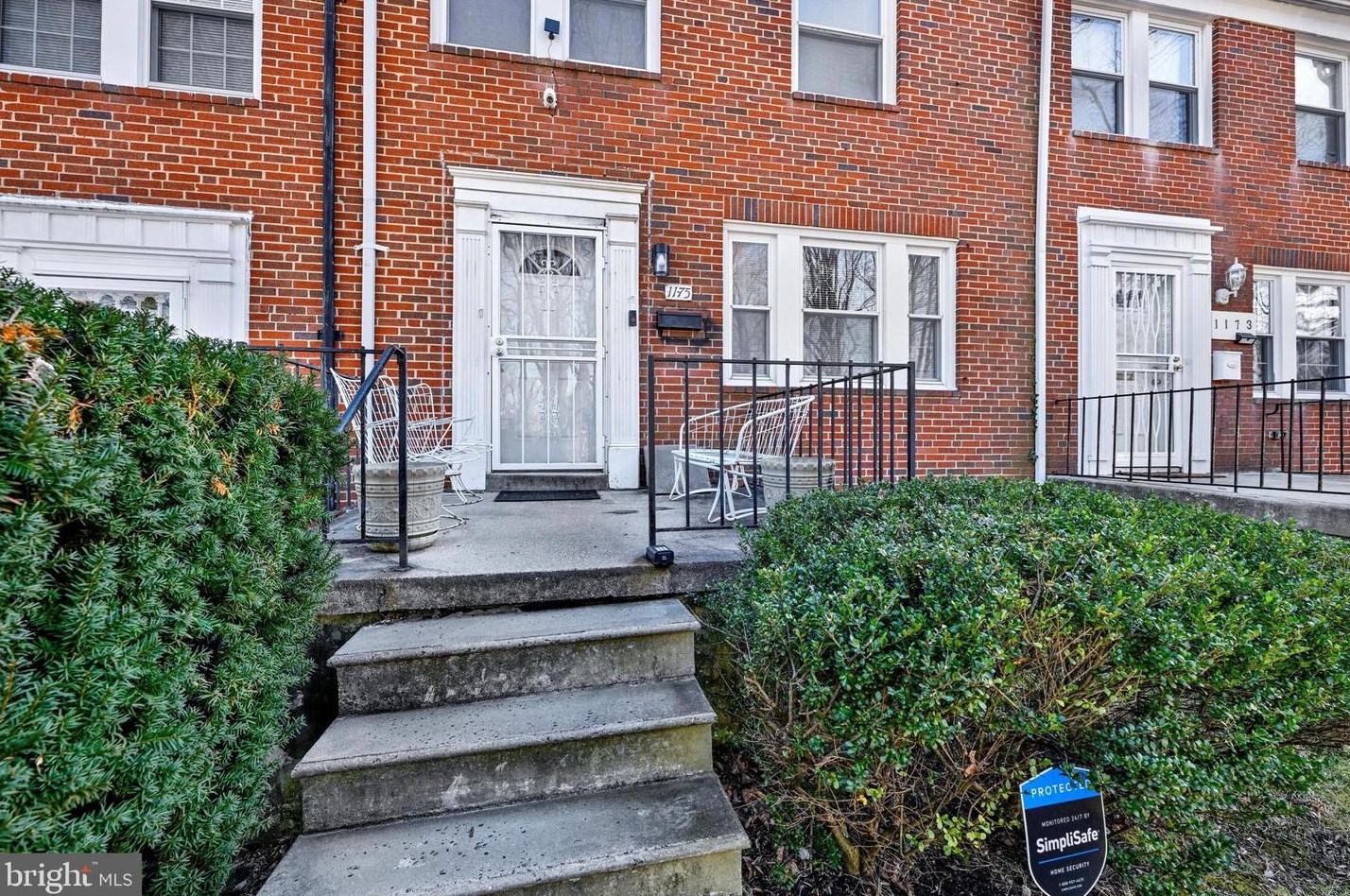 1175 Granville Rd, Baltimore, MD 21207-4933