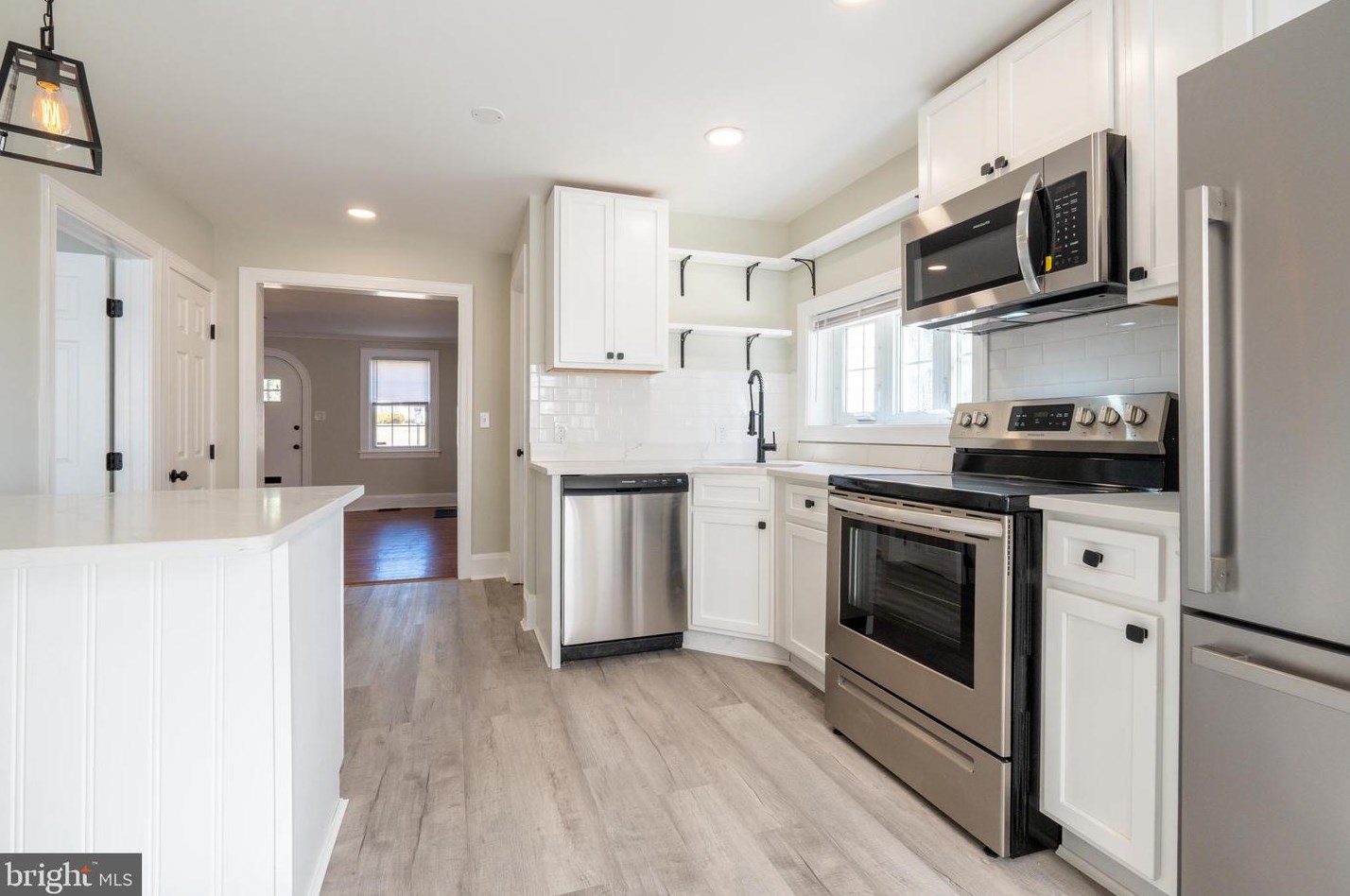 1517 Taylor Ave, Baltimore MD  21234-5240 exterior