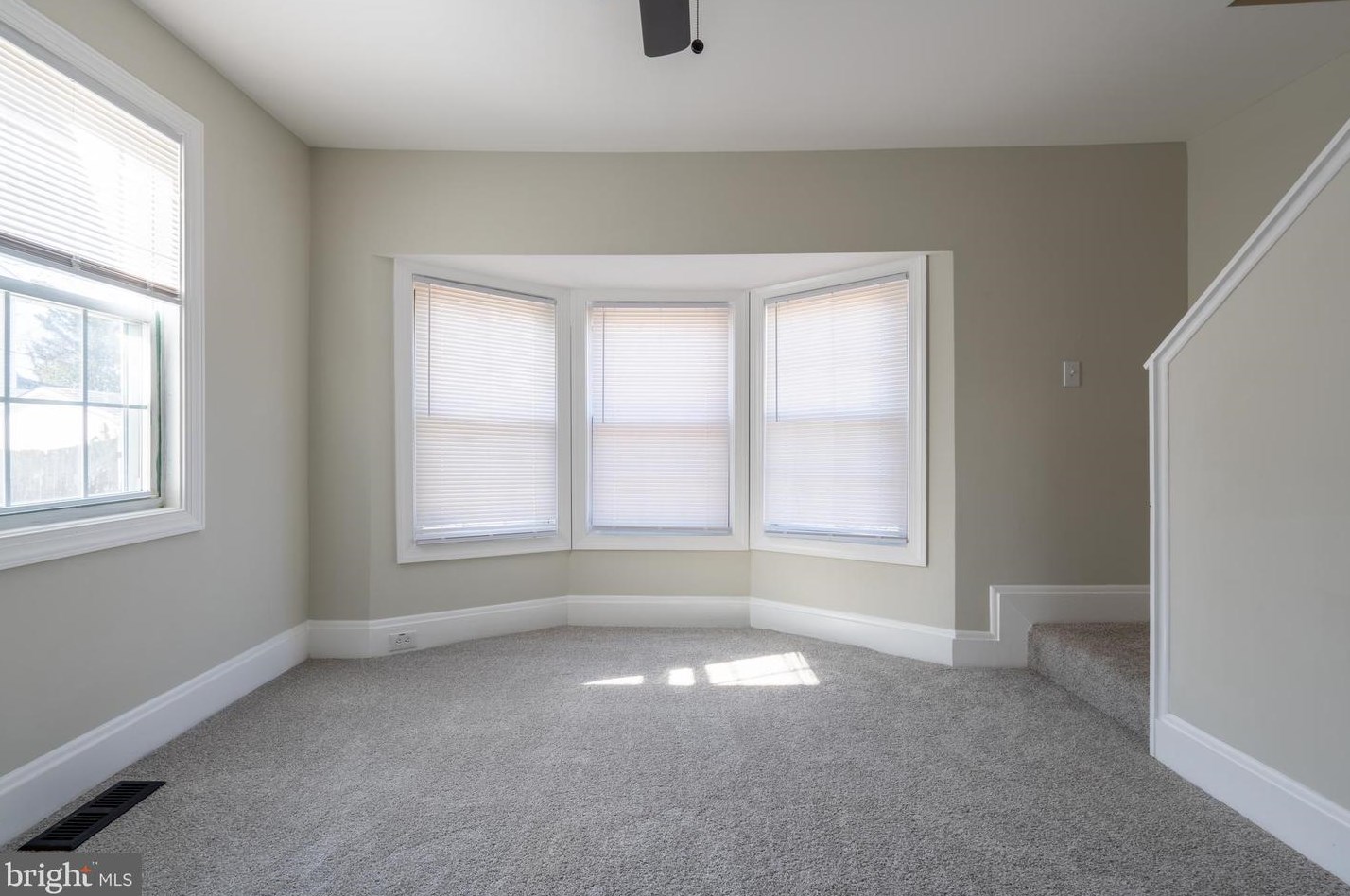 1517 Taylor Ave, Baltimore MD  21234-5240 exterior