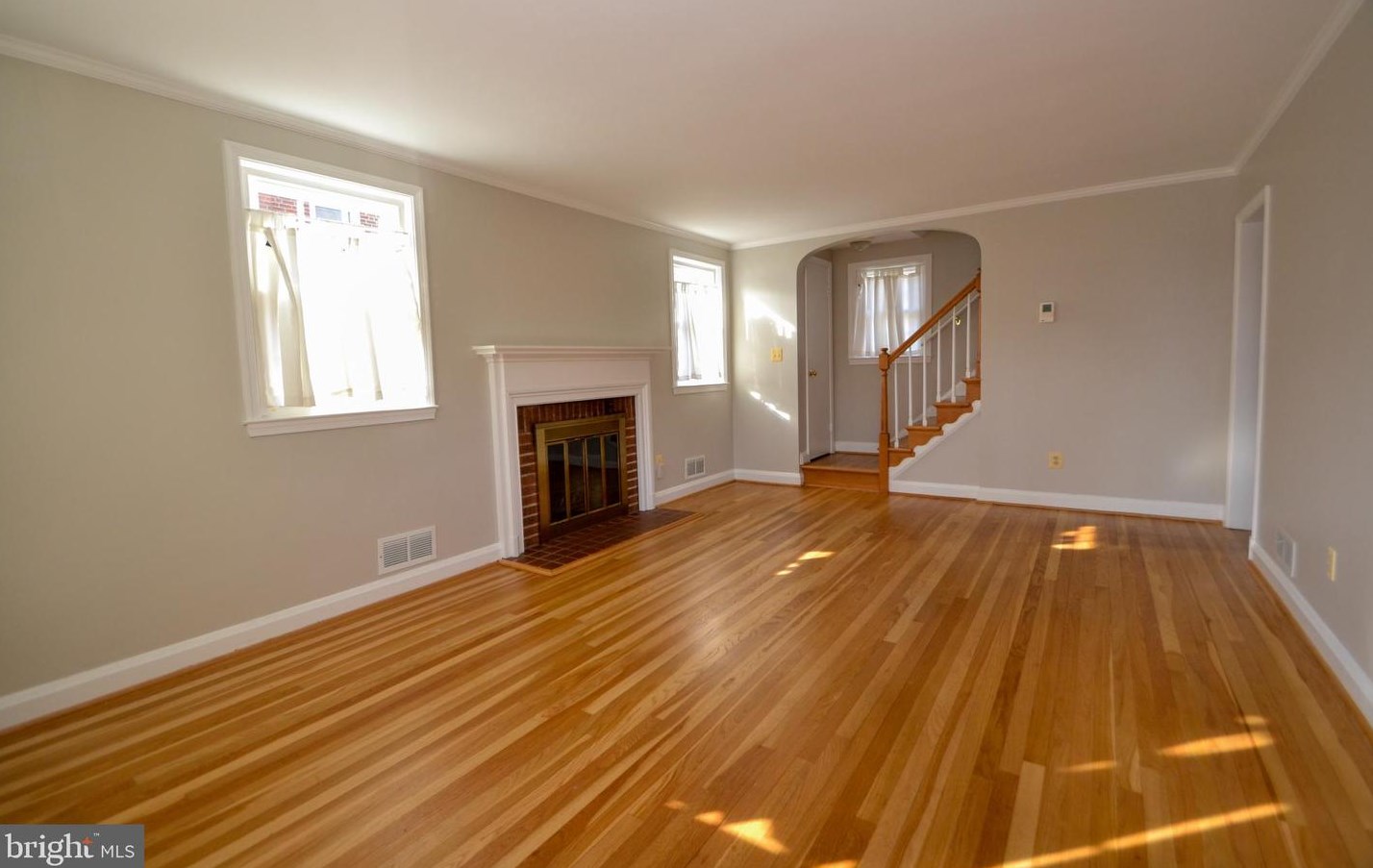 60 Dungarrie Rd, Baltimore, MD 21228-3401