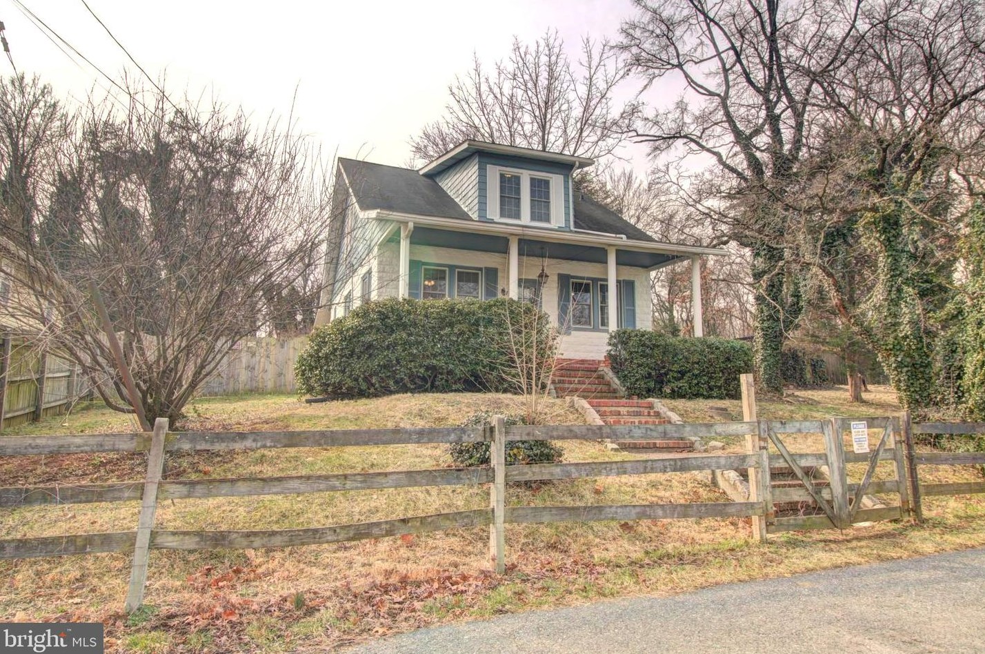 3021 Indiana St, Baltimore, MD 21227