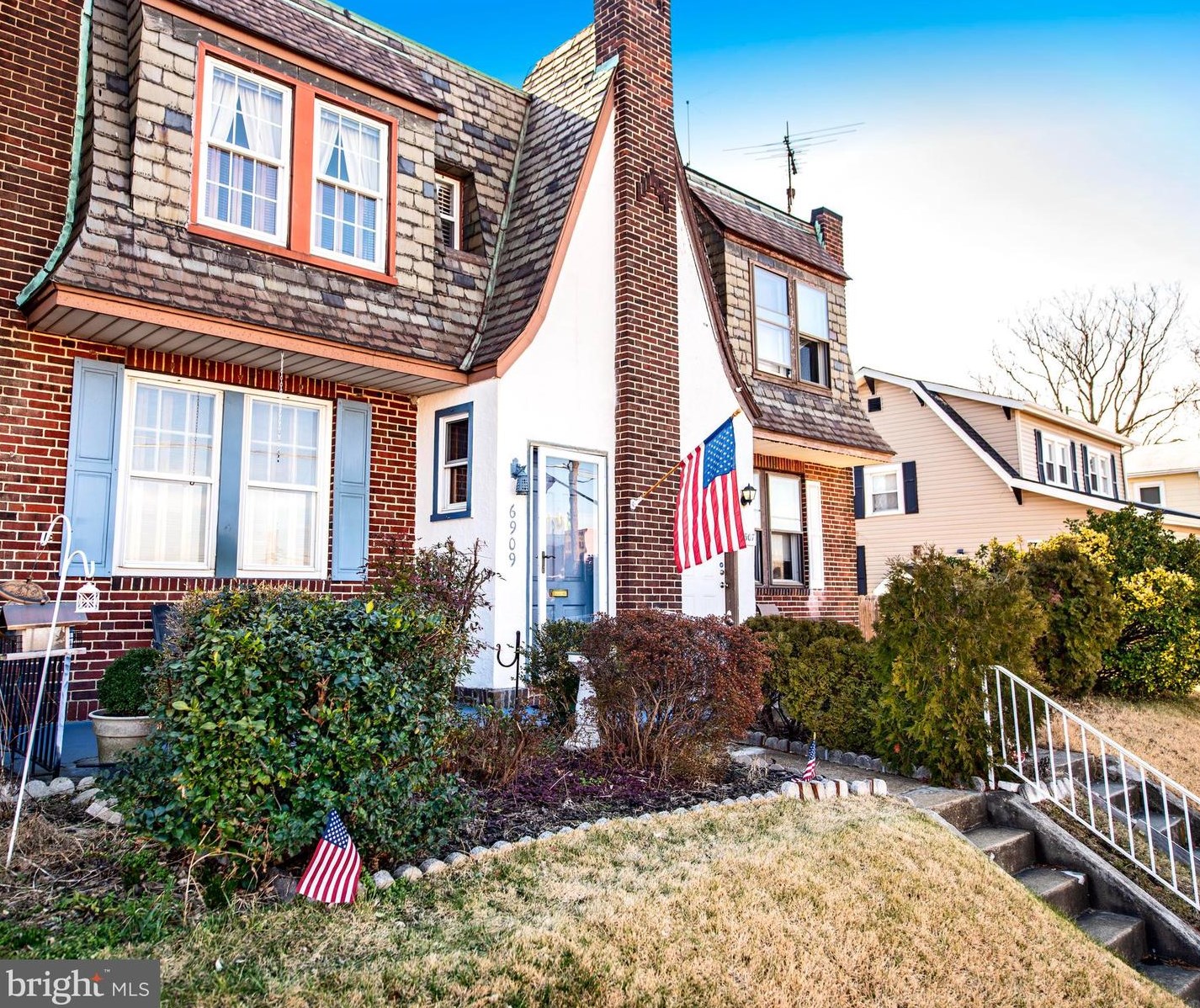 6909 Holabird Ave, Baltimore MD  21222-1748 exterior