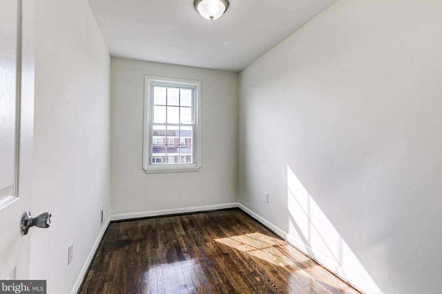 913 Elton Ave, Baltimore MD  21224-3320 exterior