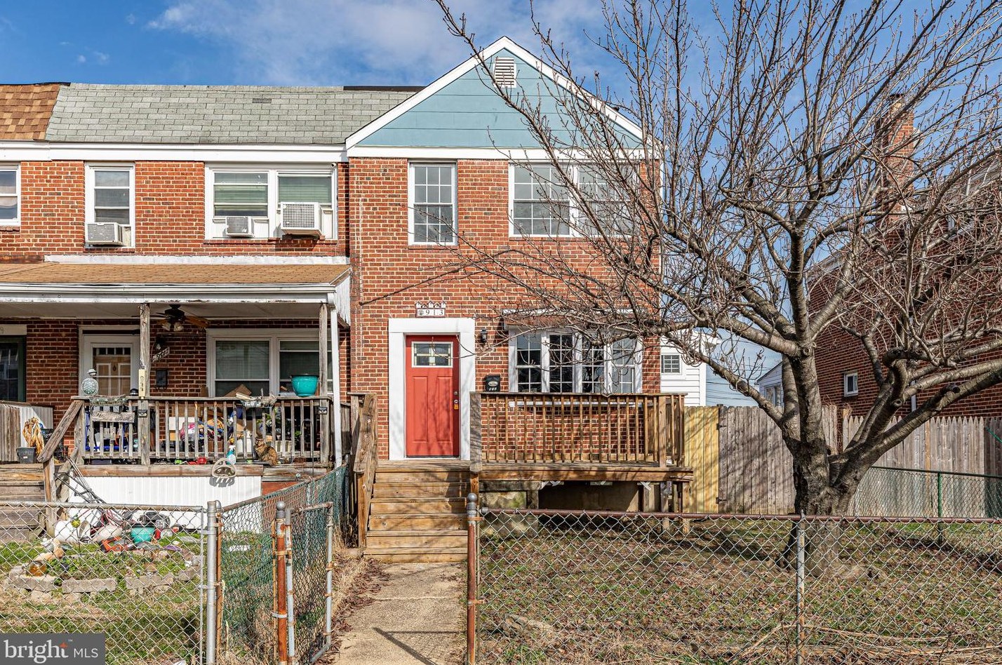 913 Elton Ave, Baltimore, MD 21224-3320