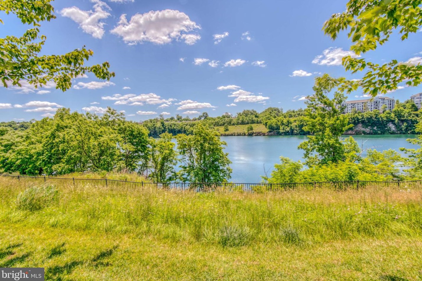 7500 Travertine Dr, Baltimore MD 21209-5299 exterior