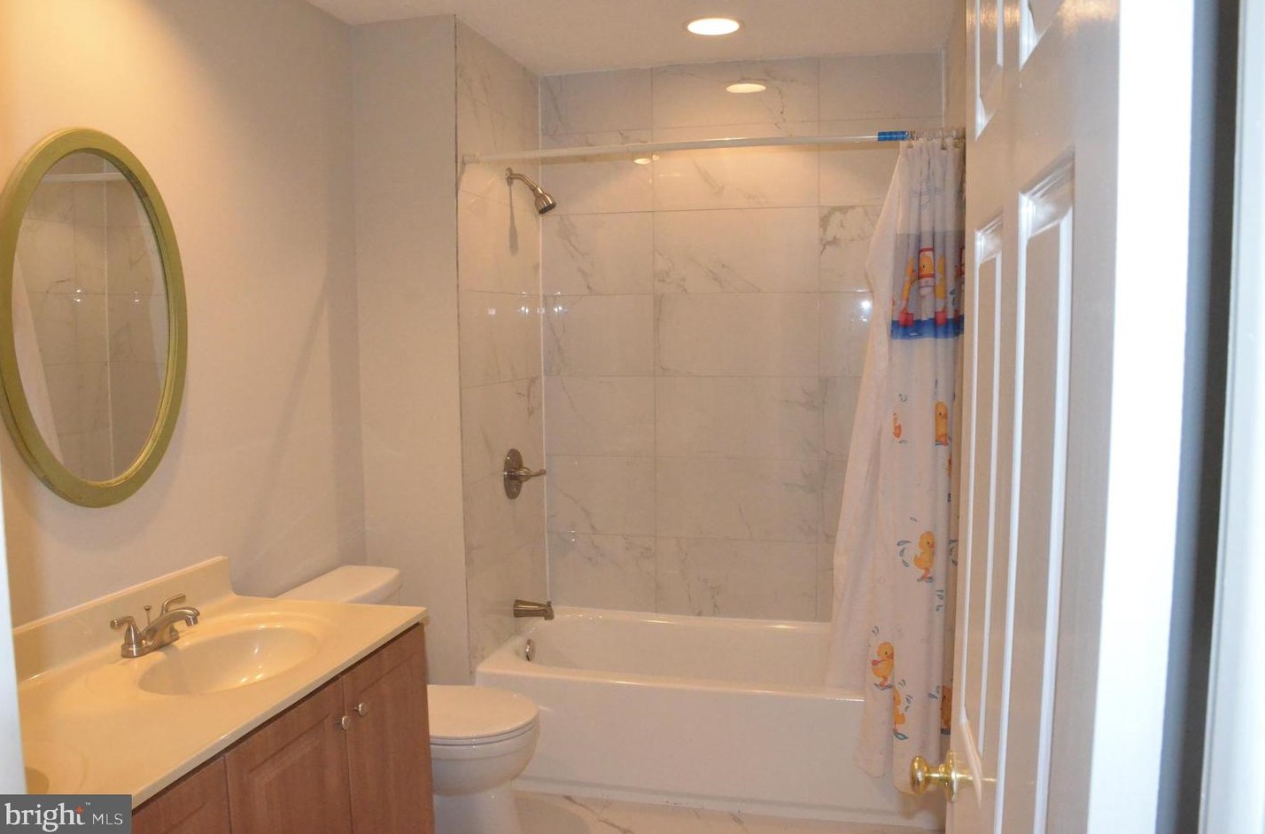 8259 Berryfield Dr, Baltimore MD  21236-5513 exterior