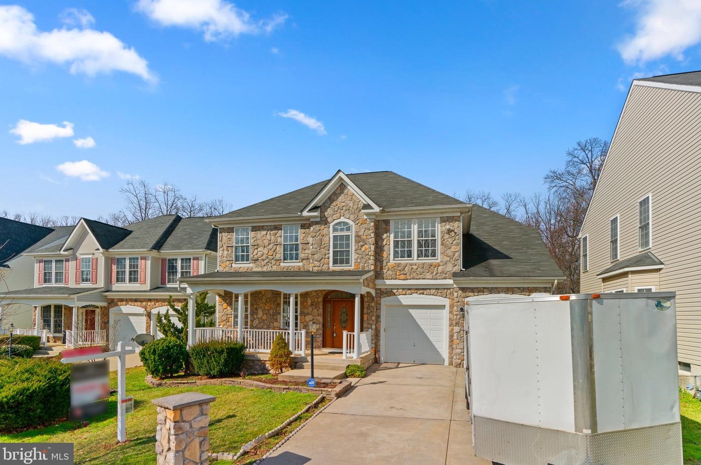 216 Vale Crest Ct, Baltimore MD  21221-4700 exterior