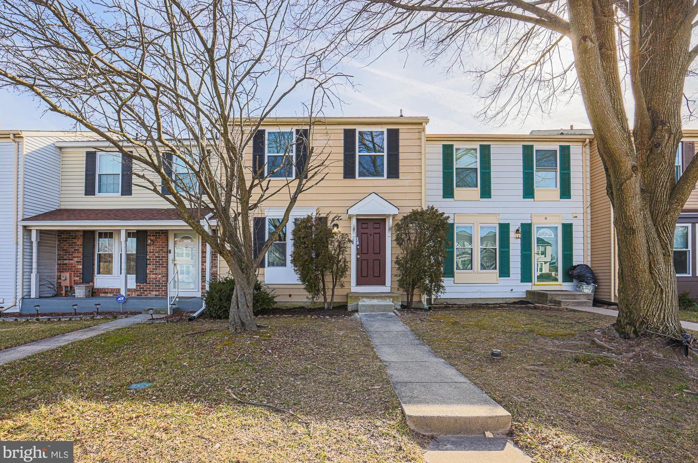 11 Hyacinth Rd, Baltimore, MD 21234