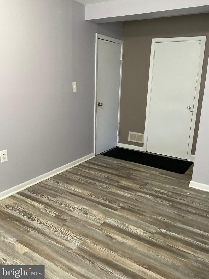 9102 Crosshill Rd, Baltimore MD  21234-3327 exterior