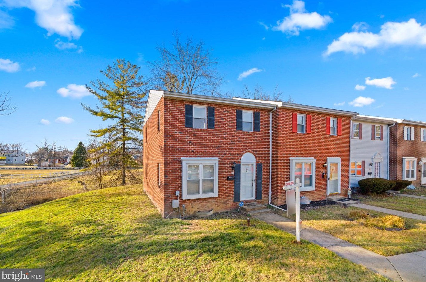 33 Top View Ct, Baltimore, MD 21244-2626