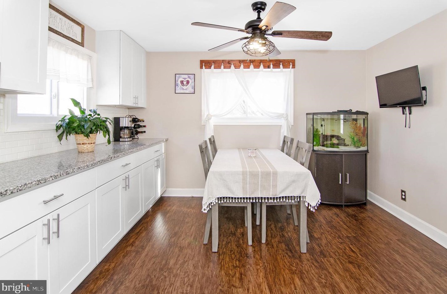631 Stuart St, Baltimore MD  21221-4832 exterior