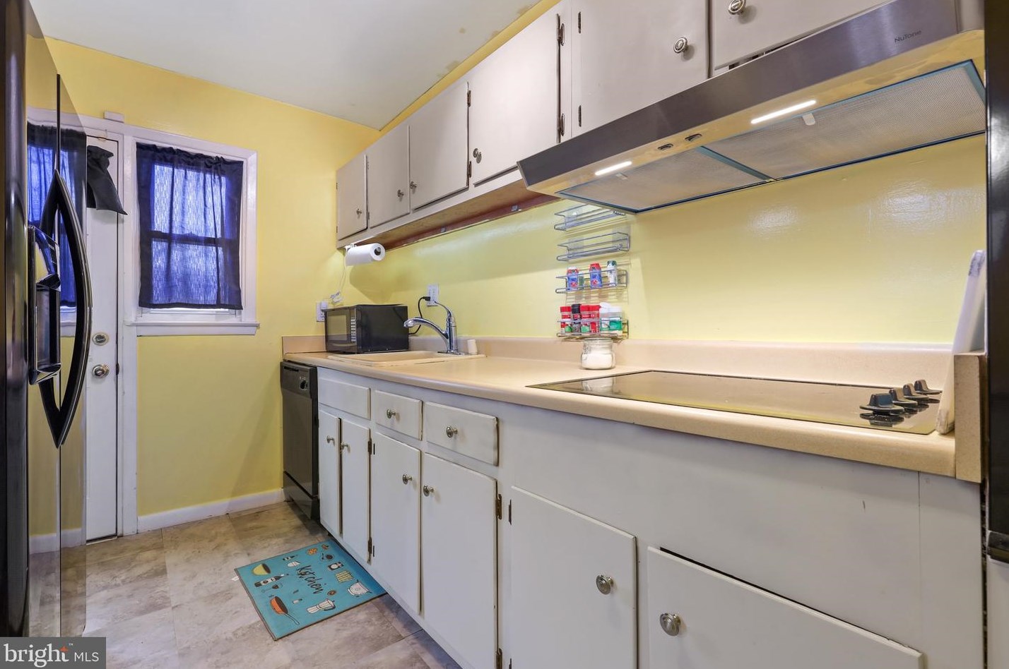 2100 Pitney Rd, Baltimore MD  21234-4924 exterior