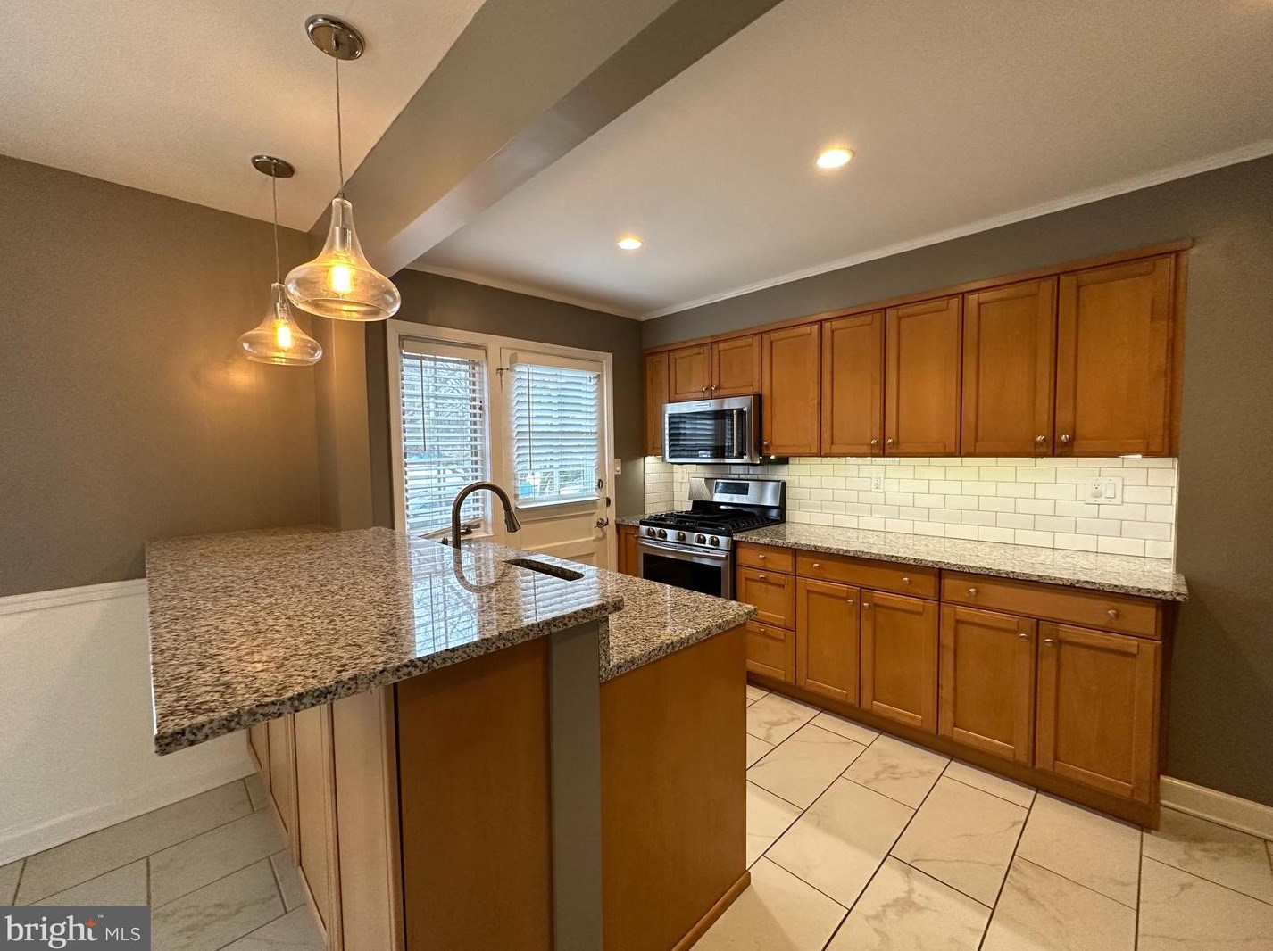 8138 Glen Gary Rd, Baltimore MD  21234-5108 exterior