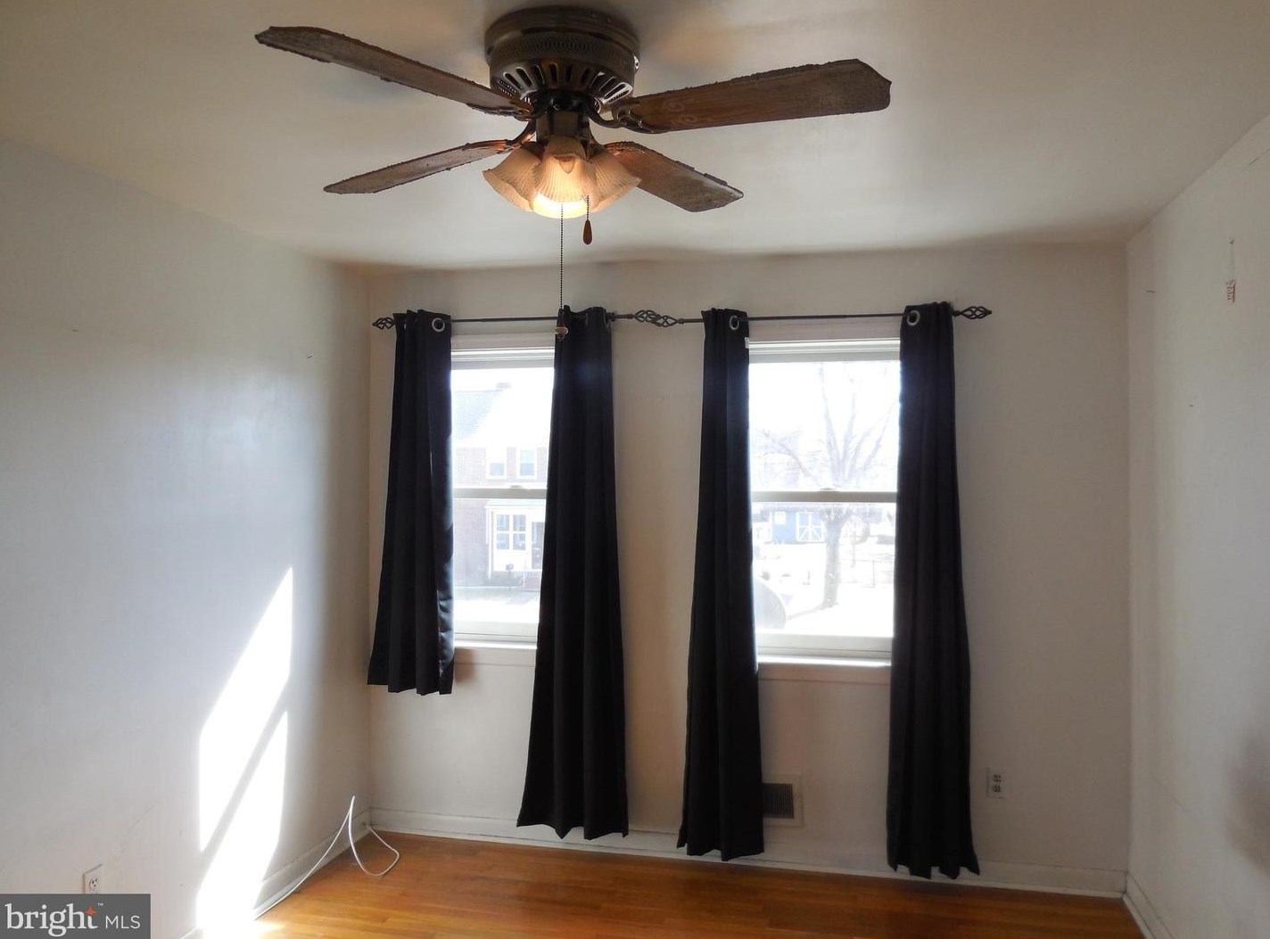 7304 Bridgewood Dr, Baltimore MD  21224-1913 exterior