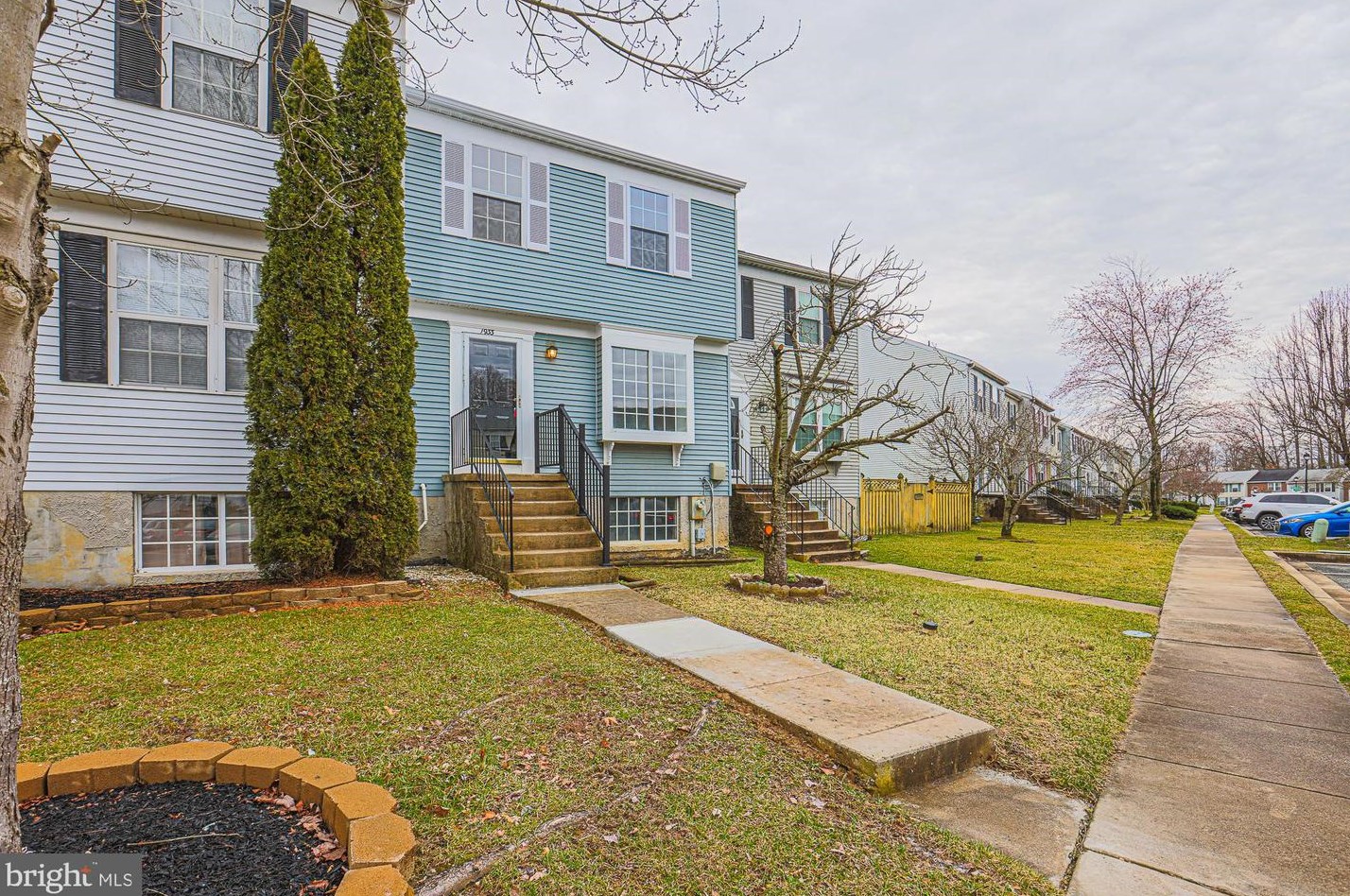 1933 Newhaven Dr, Baltimore, MD 21221