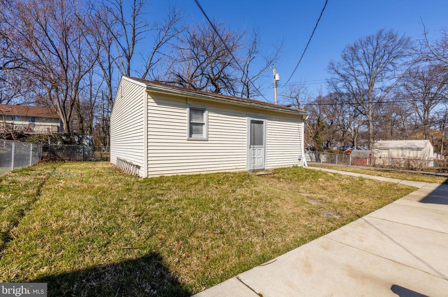 422 Lafayette Ave, Baltimore MD  21228-3226 exterior