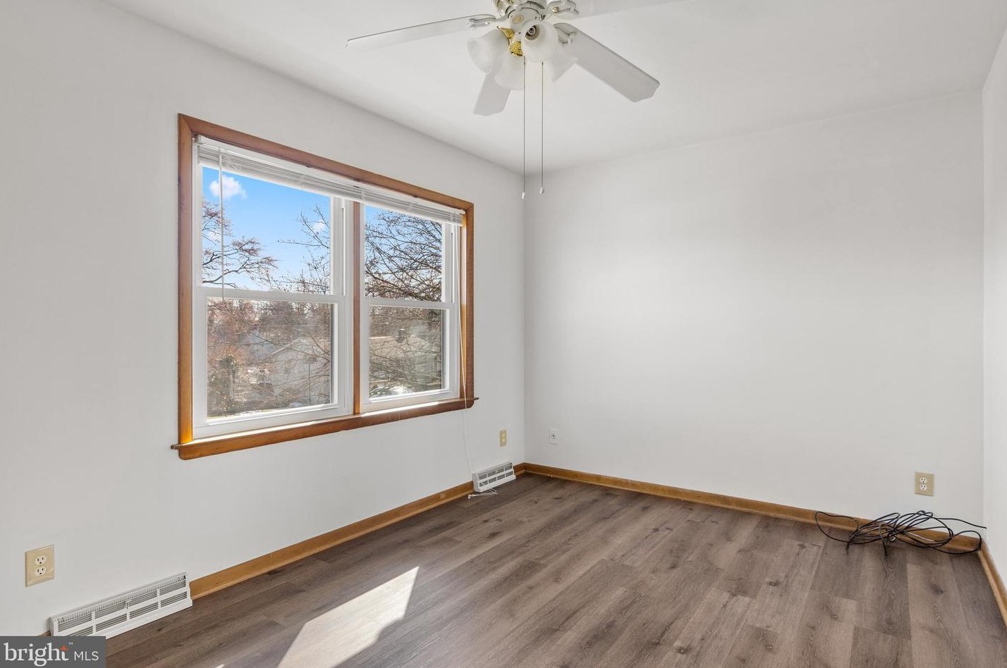 422 Lafayette Ave, Baltimore MD  21228-3226 exterior