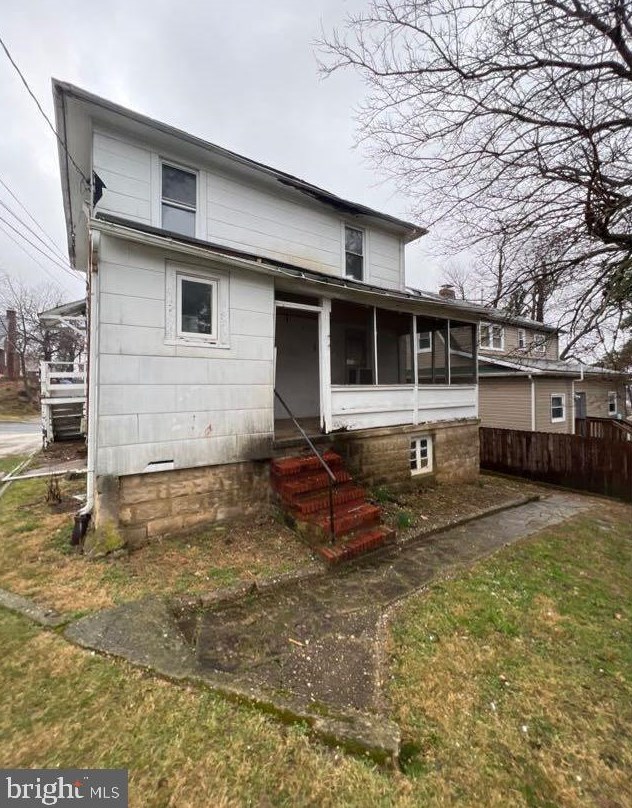644 Orpington Rd, Baltimore, MD 21229-2127