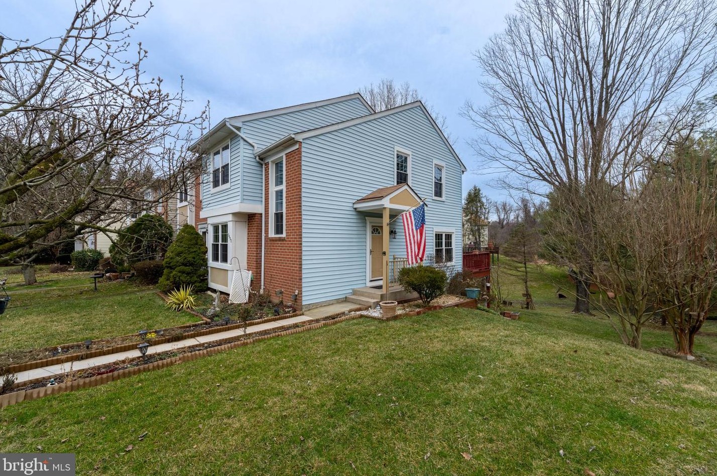 3032 Branch Ln, Baltimore, MD 21234-1242