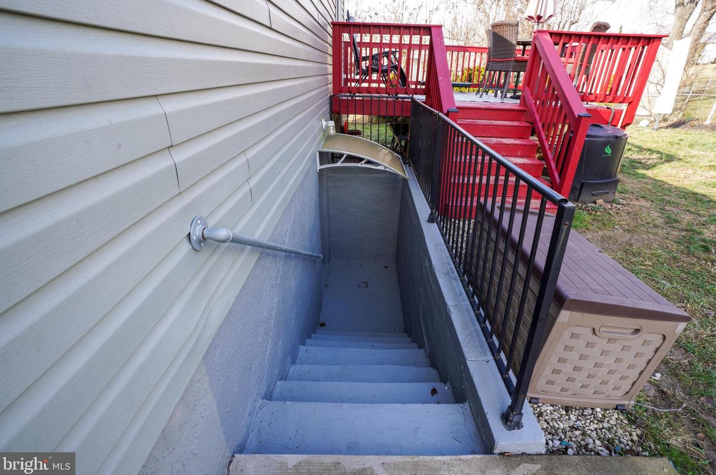 1254 Birch Ave, Baltimore MD  21227-2624 exterior