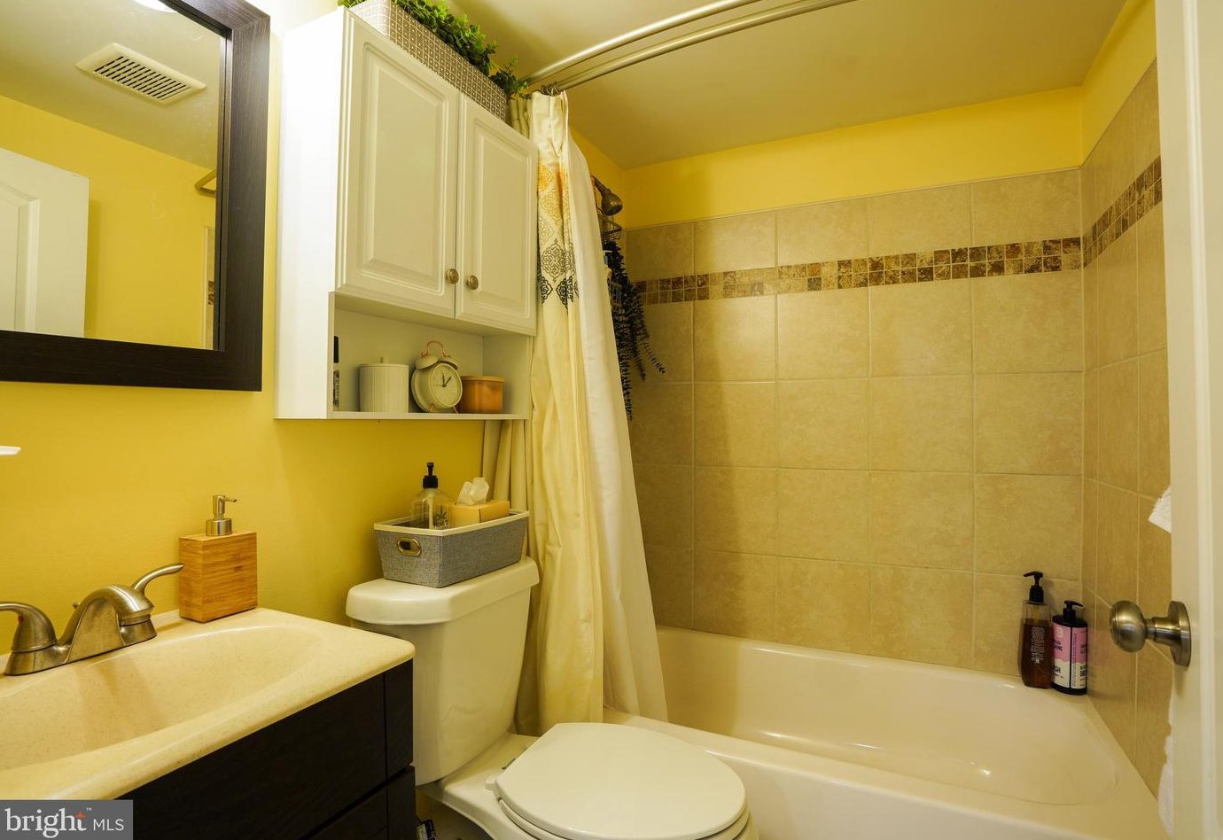 1254 Birch Ave, Baltimore MD  21227-2624 exterior