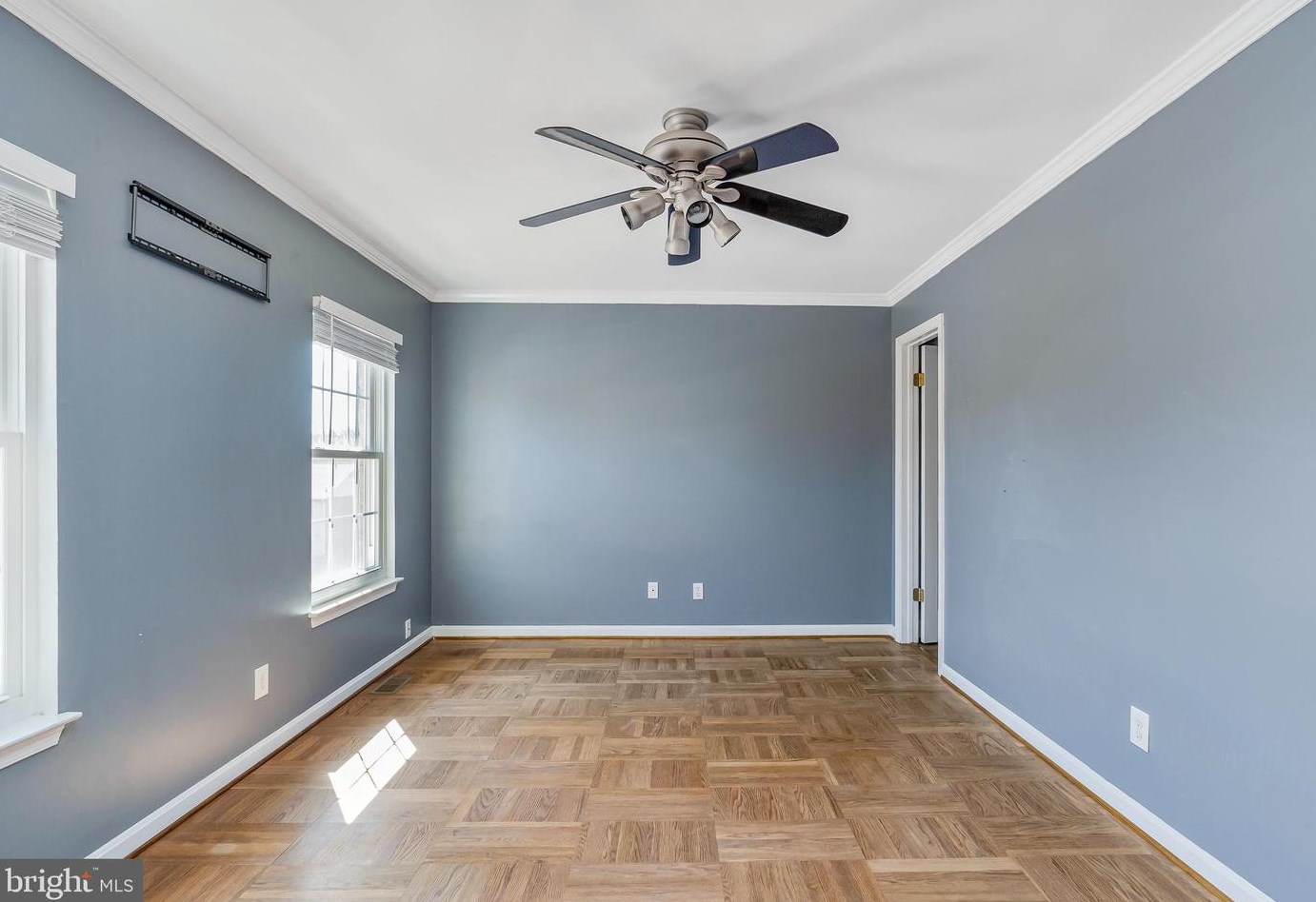 5712 Richardson Mews Sq, Baltimore MD  21227-4291 exterior