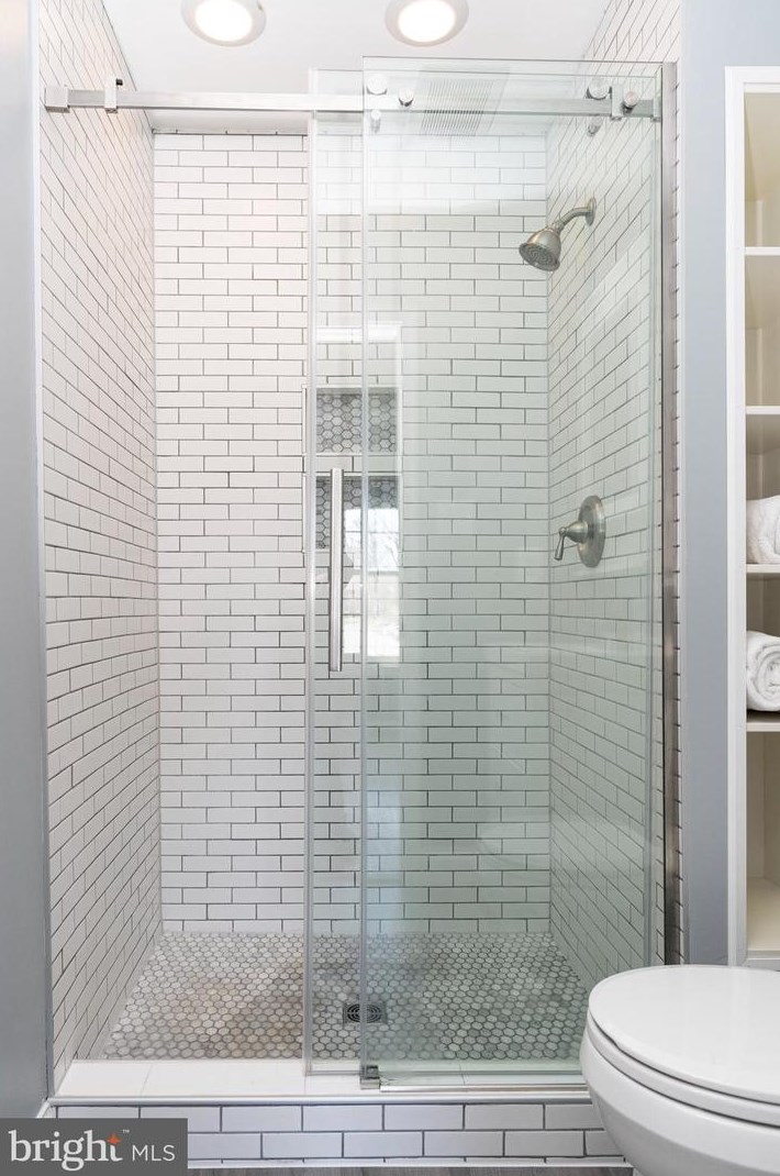 5712 Richardson Mews Sq, Baltimore MD  21227-4291 exterior