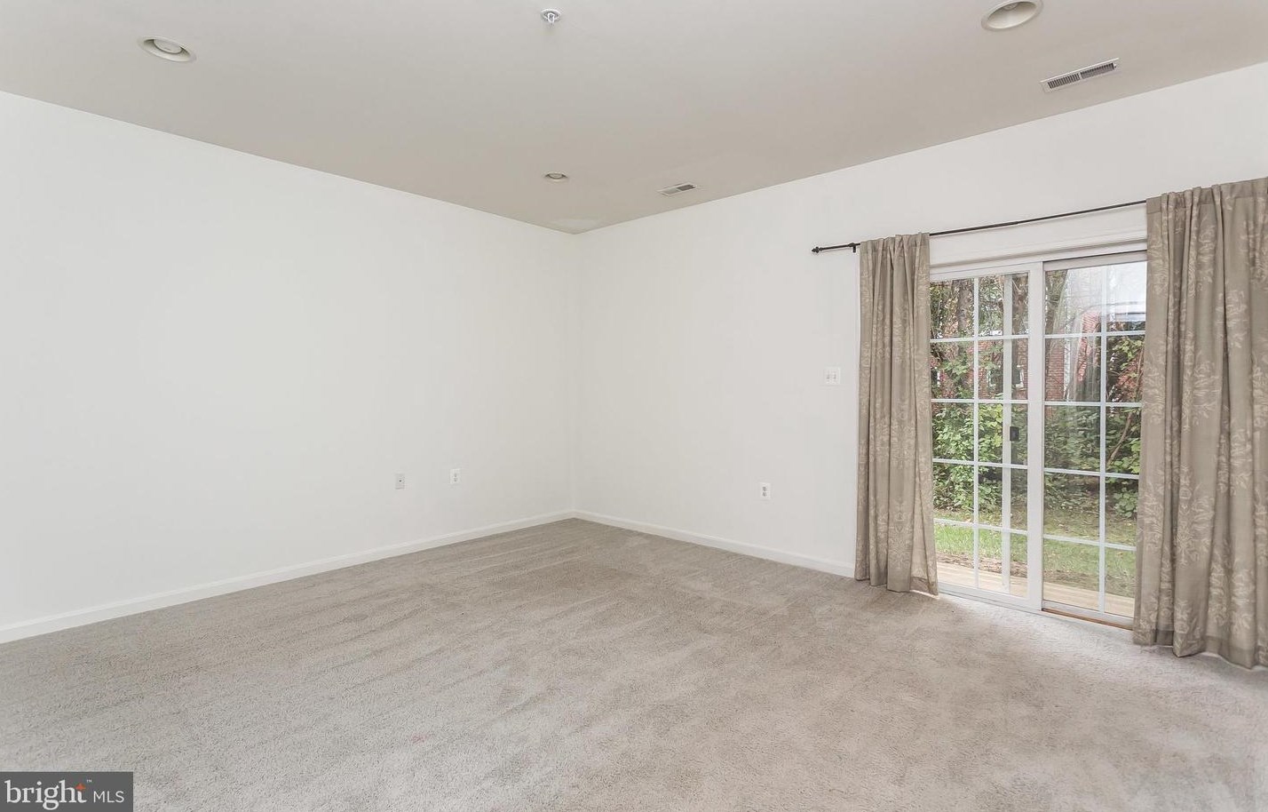 239 Anvil Way, Baltimore MD  21212-1301 exterior