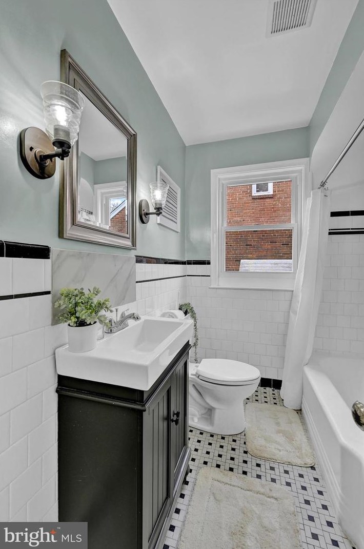 508 Delaware Ave, Baltimore MD  21221-6808 exterior