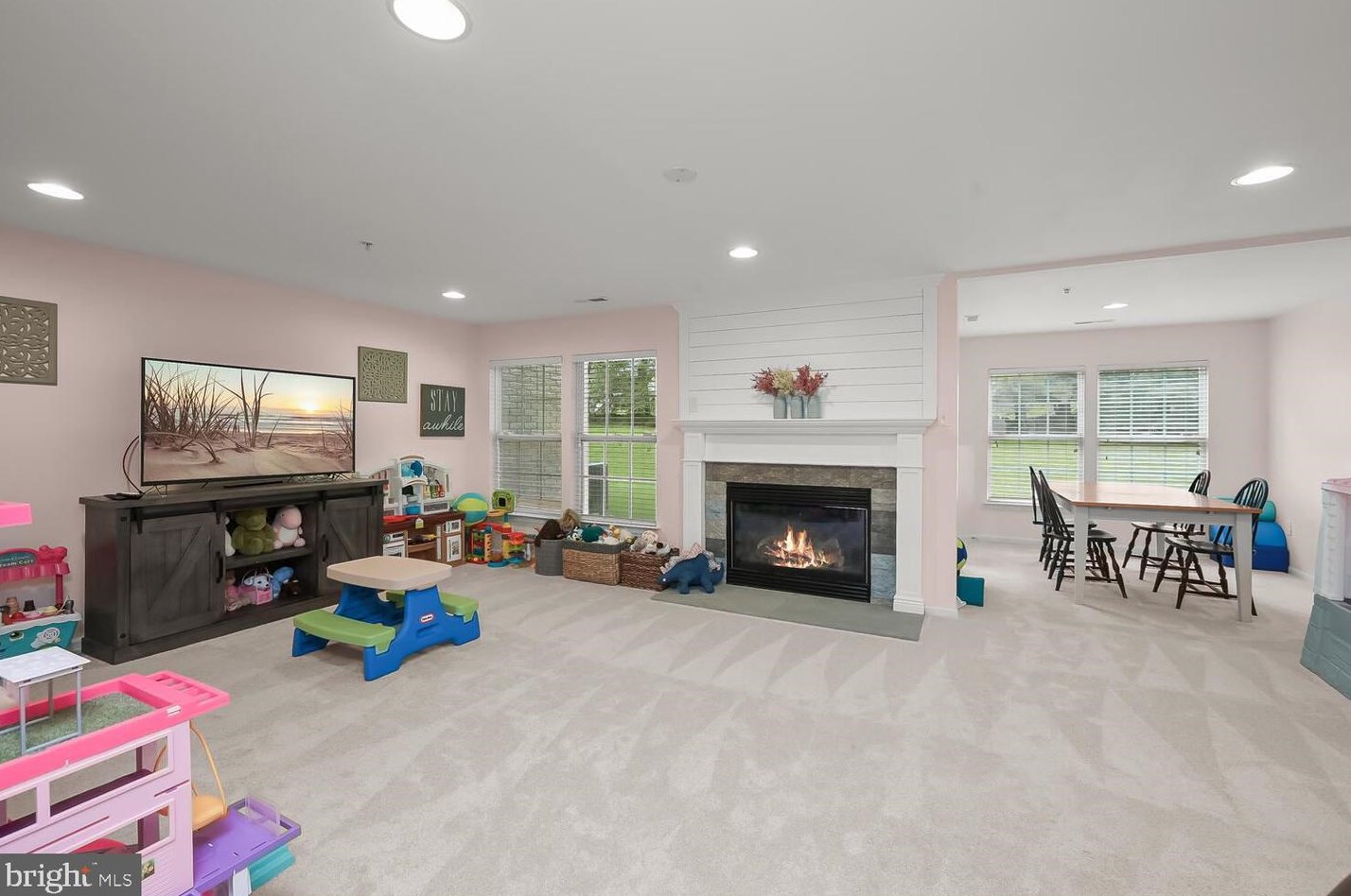 5942 Ivy League Dr, Baltimore MD  21228-5783 exterior